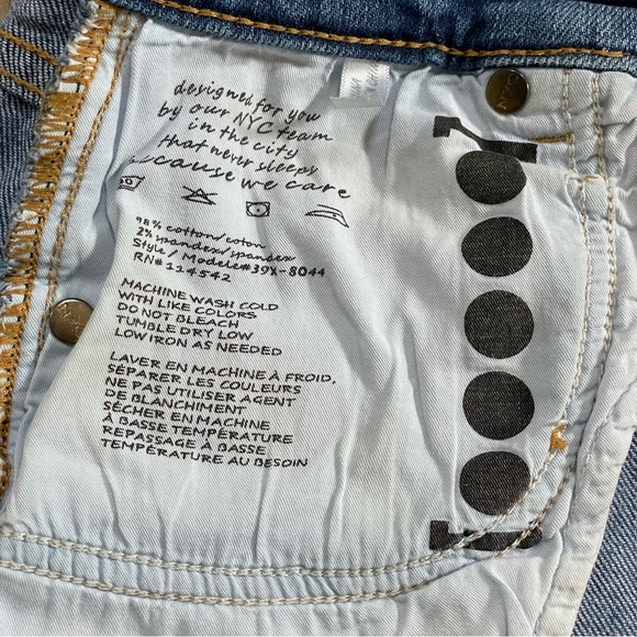 Blank NYC Denim Cut-off Short - Picture 9 of 14